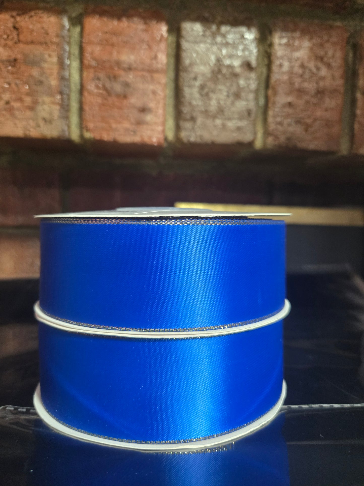 Gold edge liston