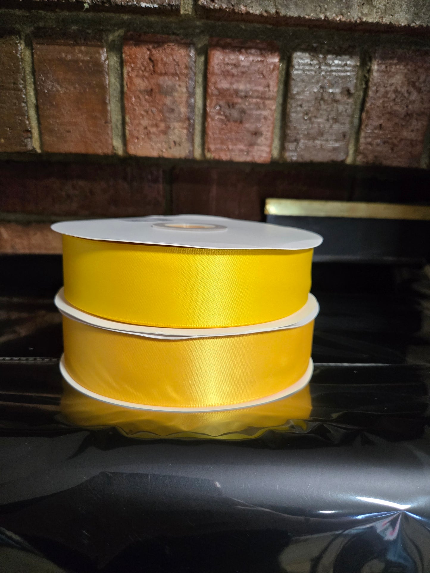 Listón satinado 1.5 pulgadas doble cara 100 yardas